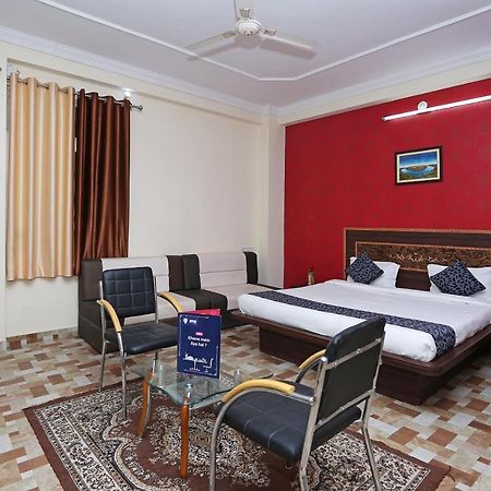 Oyo 10104 Radhika Resort Kota  Bagian luar foto